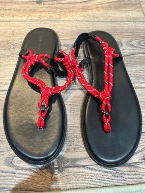 Old Navy Women’s Black Sandals with Red Rope Straps Size 8